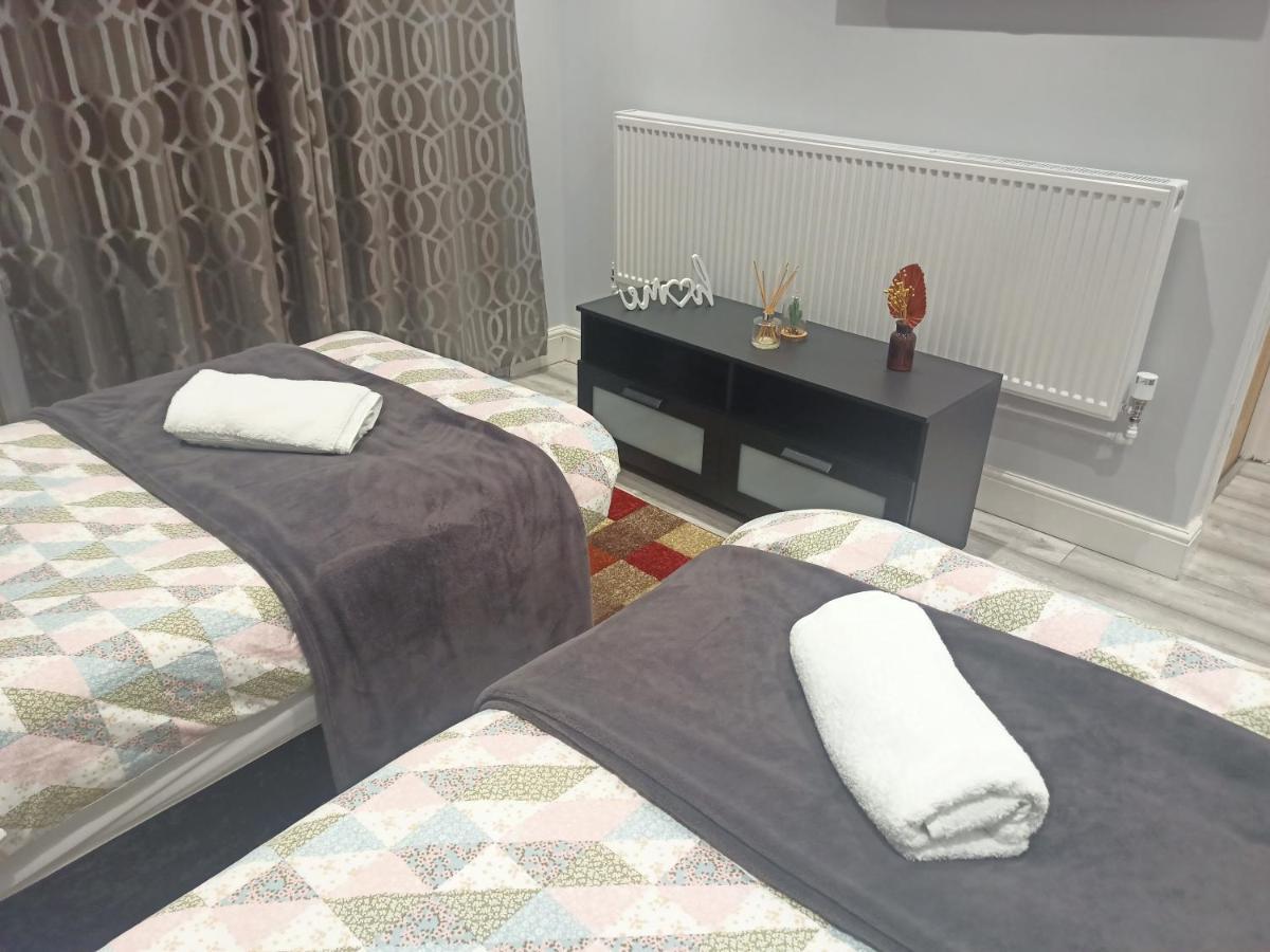 Homey In Perfect For Couples & Travelers Apartment Newport (Gwent)